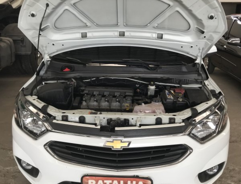 Chevrolet Onix 1.4 LTZ 2017 : CARROS COM CAMANZI