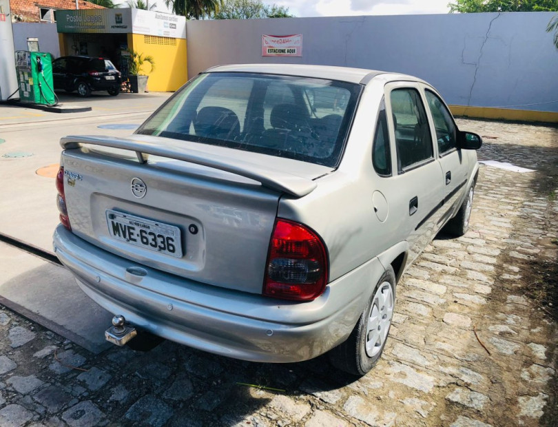 comprar Chevrolet Classic 1.6 em todo o Brasil