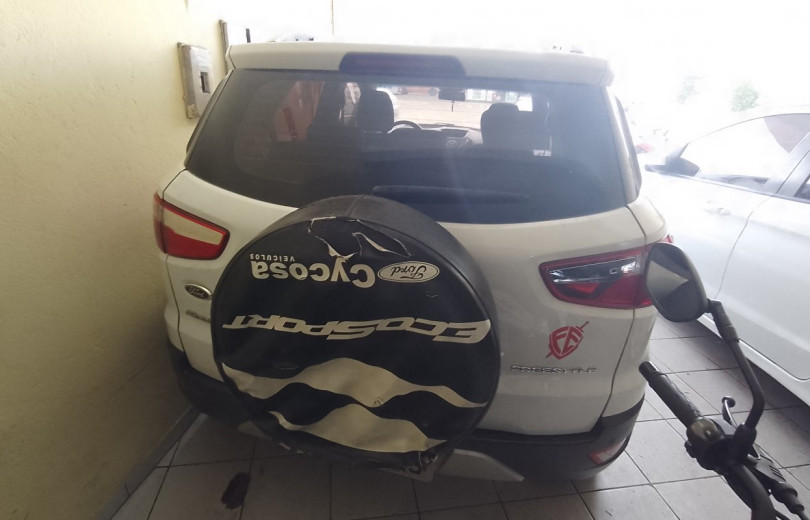 FORD ECOSPORT 2014 1.6 ECOSPORT SE MANUAL - Carango - 103171 - Foto 4 FORD ECOSPORT 2014 1.6 ECOSPORT SE MANUAL - Carango 103171 - Foto 4