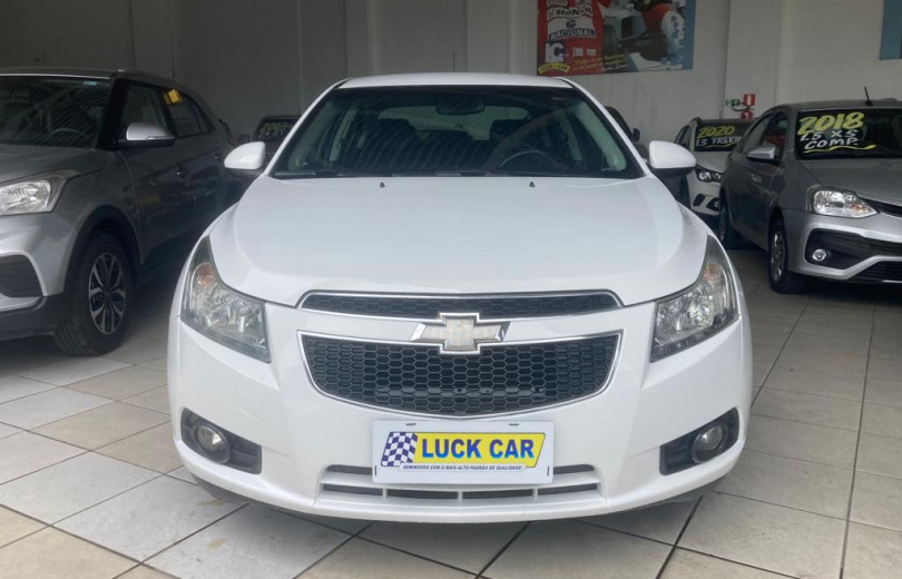 CHEVROLET CRUZE 2014 1.8 LT 16V FLEX 4P AUTOMATICO - Carango - 104477 - Foto 2 CHEVROLET CRUZE 2014 1.8 LT 16V FLEX 4P AUTOMATICO - Carango 104477 - Foto 2