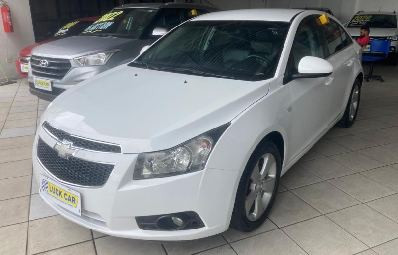 CHEVROLET CRUZE 2014 1.8 LT 16V FLEX 4P AUTOMATICO - Carango - 104477 - Foto 1 CHEVROLET CRUZE 2014 1.8 LT 16V FLEX 4P AUTOMATICO - Carango 104477 - Foto 1