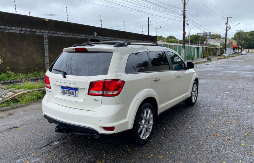 DODGE JOURNEY 2014 3.6 RT AWD V6 GASOLINA 4P AUTOMATICO - Carango - 105611 - Foto 3 DODGE JOURNEY 2014 3.6 RT AWD V6 GASOLINA 4P AUTOMATICO - Carango 105611 - Foto 3