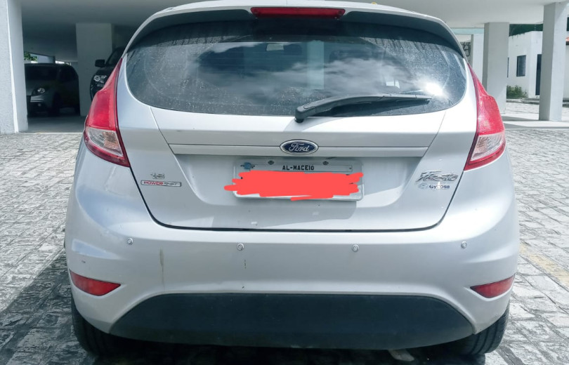 FORD NEW FIESTA 2014 1.6 SE HATCH 4P FLEX AUTOMATICO - Carango - 105709 - Foto 3 FORD NEW FIESTA 2014 1.6 SE HATCH 4P FLEX AUTOMATICO - Carango 105709 - Foto 3