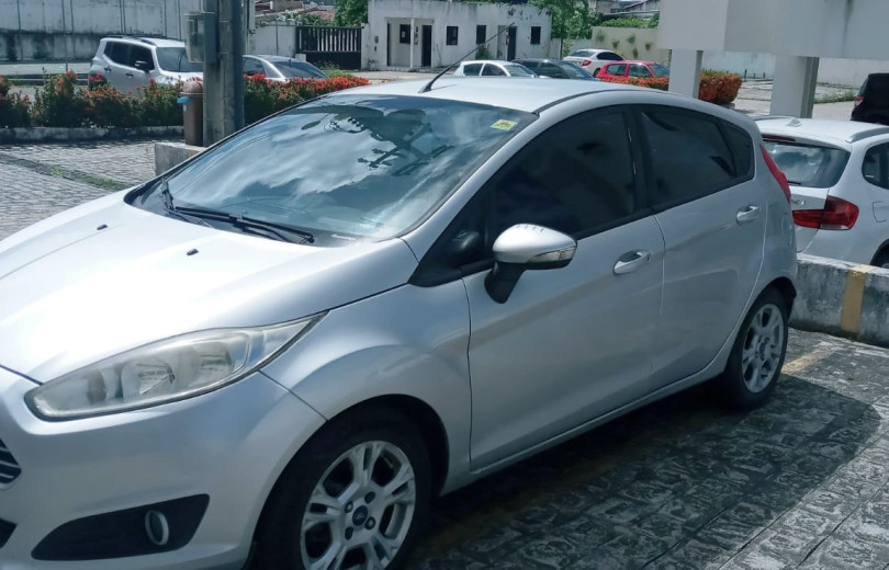 FORD NEW FIESTA 2014 1.6 SE HATCH 4P FLEX AUTOMATICO - Carango 105709 - Foto 9