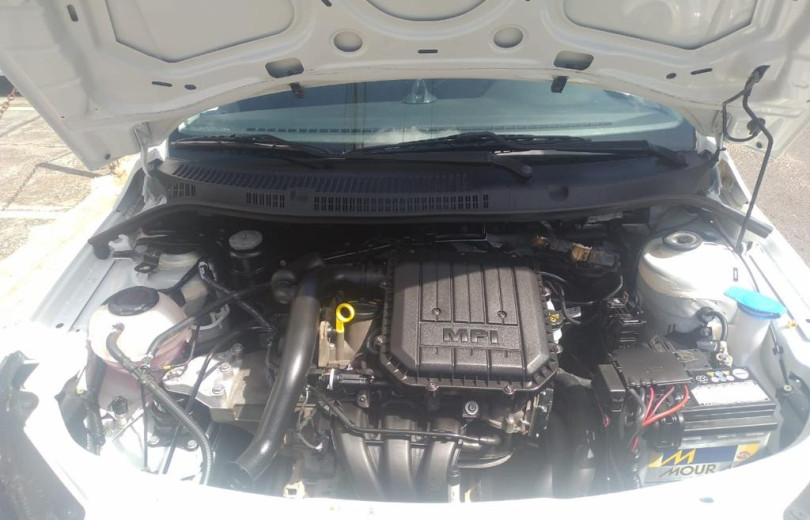 VOLKSWAGEN GOL 2022 1.0 12V MPI TOTALFLEX 4P MANUAL - Carango - 105717 - Foto 10 VOLKSWAGEN GOL 2022 1.0 12V MPI TOTALFLEX 4P MANUAL - Carango 105717 - Foto 10