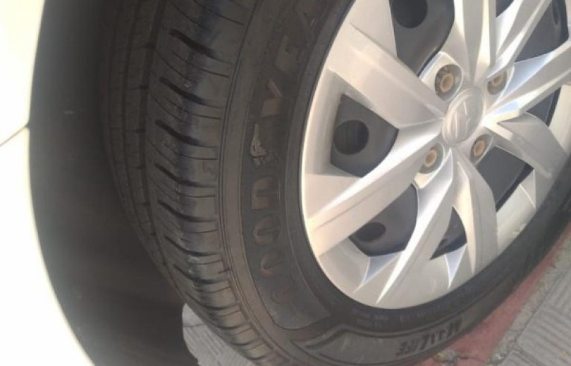 VOLKSWAGEN GOL 2022 1.0 12V MPI TOTALFLEX 4P MANUAL - Carango - 105717 - Foto 5 VOLKSWAGEN GOL 2022 1.0 12V MPI TOTALFLEX 4P MANUAL - Carango 105717 - Foto 5