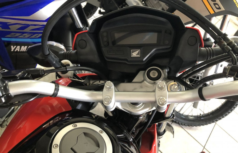 HONDA NXR 160 BROS 2021 NXR 160 BROS SE SPECIAL EDITION - Carango - 108571 - Foto 6 HONDA NXR 160 BROS 2021 NXR 160 BROS SE SPECIAL EDITION - Carango 108571 - Foto 6