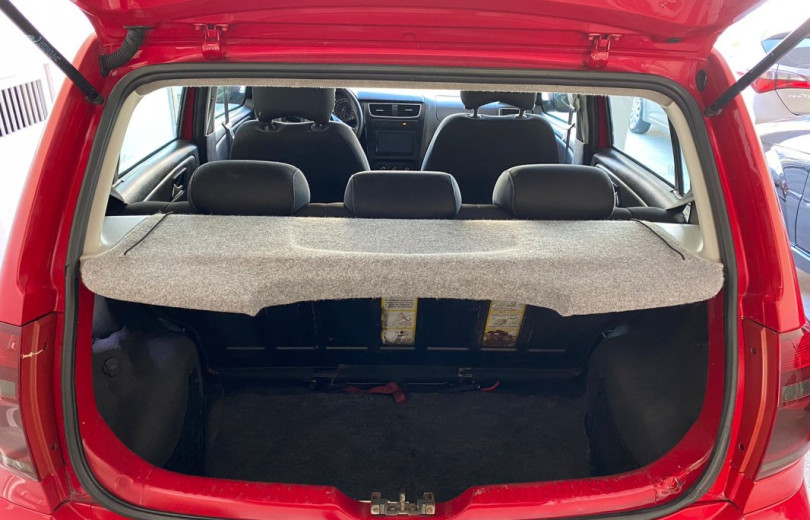 VOLKSWAGEN CROSSFOX 2013 1.6 MI 8V TOTAL FLEX 4P MANUAL - Carango - 108120 - Foto 5 VOLKSWAGEN CROSSFOX 2013 1.6 MI 8V TOTAL FLEX 4P MANUAL - Carango 108120 - Foto 5