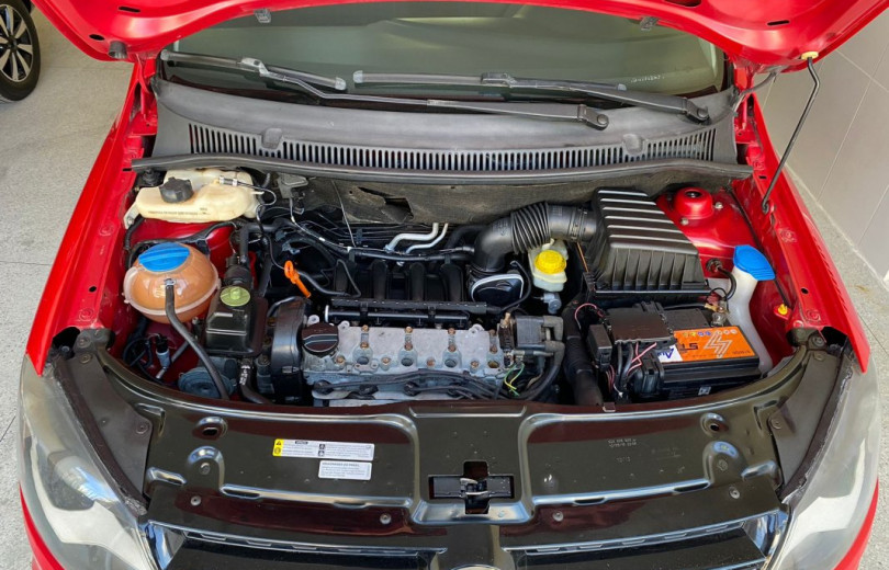 VOLKSWAGEN CROSSFOX 2013 1.6 MI 8V TOTAL FLEX 4P MANUAL - Carango - 108120 - Foto 10 VOLKSWAGEN CROSSFOX 2013 1.6 MI 8V TOTAL FLEX 4P MANUAL - Carango 108120 - Foto 10