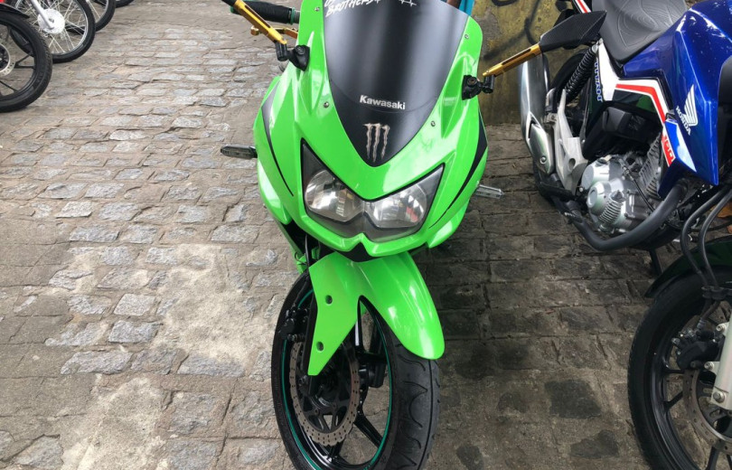 KAWASAKI NINJA 250R 2011 GASOLINA - Carango - 109053 - Foto 2 KAWASAKI NINJA 250R 2011 GASOLINA - Carango 109053 - Foto 2