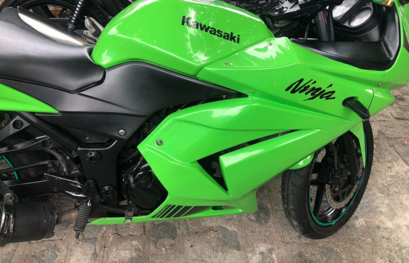 KAWASAKI NINJA 250R 2011 GASOLINA - Carango - 109053 - Foto 5 KAWASAKI NINJA 250R 2011 GASOLINA - Carango 109053 - Foto 5