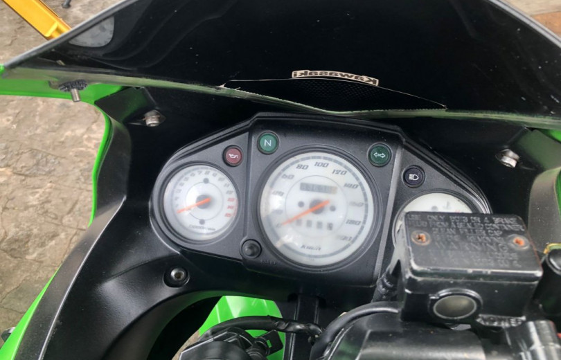 KAWASAKI NINJA 250R 2011 GASOLINA - Carango - 109053 - Foto 7 KAWASAKI NINJA 250R 2011 GASOLINA - Carango 109053 - Foto 7