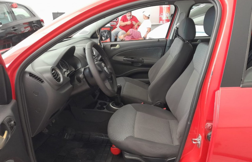 VOLKSWAGEN GOL 2012 1.0 BLACK FLEX 4P MANUAL - Carango - 110378 - Foto 8 VOLKSWAGEN GOL 2012 1.0 BLACK FLEX 4P MANUAL - Carango 110378 - Foto 8