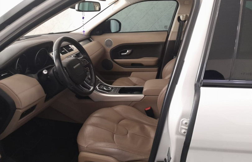 LAND ROVER RANGE ROVER EVOQUE 2015 2.0 PURE 4WD 16V 4P AUTOMÁTICO - Carango - 112094 - Foto 8 LAND ROVER RANGE ROVER EVOQUE 2015 2.0 PURE 4WD 16V 4P AUTOMÁTICO - Carango 112094 - Foto 8