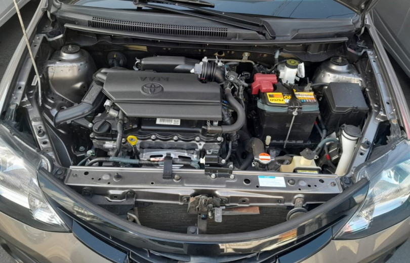 TOYOTA ETIOS 2019 	1.5 PLATINUM SEDAN 16V FLEX 4P AUTOMÁTICO - Carango - 115530 - Foto 10 TOYOTA ETIOS 2019 	1.5 PLATINUM SEDAN 16V FLEX 4P AUTOMÁTICO - Carango 115530 - Foto 10