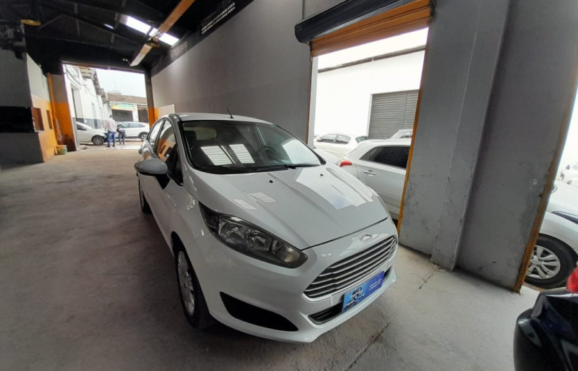 FORD FIESTA 2017 1.6 SE HATCH 16V FLEX 4P MANUAL - Carango 117067 - Foto 3