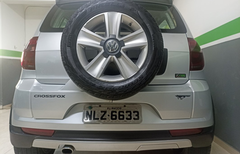 VOLKSWAGEN CROSSFOX 2011 1.6 MI 8V TOTAL FLEX 4P MANUAL - Carango - 116906 - Foto 4 VOLKSWAGEN CROSSFOX 2011 1.6 MI 8V TOTAL FLEX 4P MANUAL - Carango 116906 - Foto 4