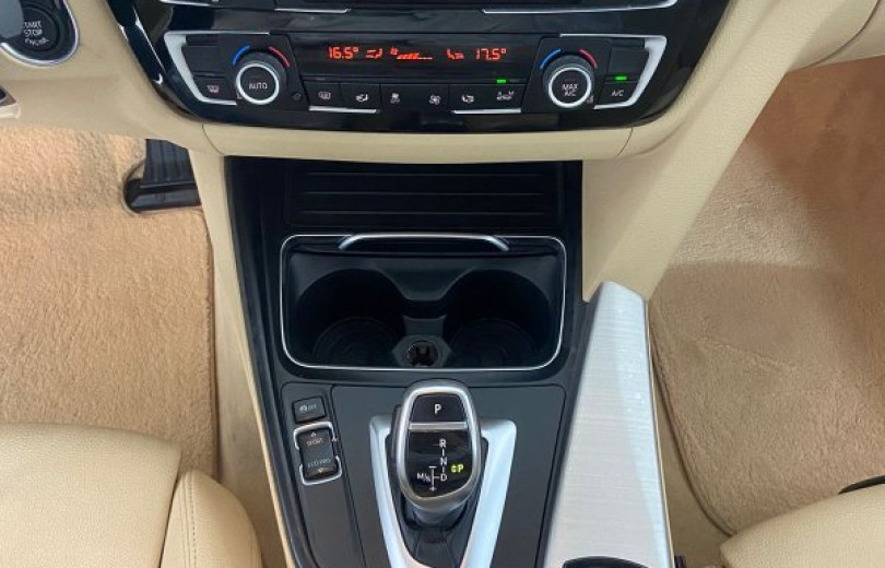BMW 320i 2018 2.0 16V TURBO ACTIVE FLEX 4P AUTOMÁTICO - Carango 117237 - Foto 9