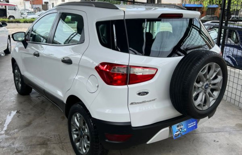 FORD ECOSPORT 2013 1.6 ECOSPORT SE MANUAL - Carango - 117325 - Foto 4 FORD ECOSPORT 2013 1.6 ECOSPORT SE MANUAL - Carango 117325 - Foto 4
