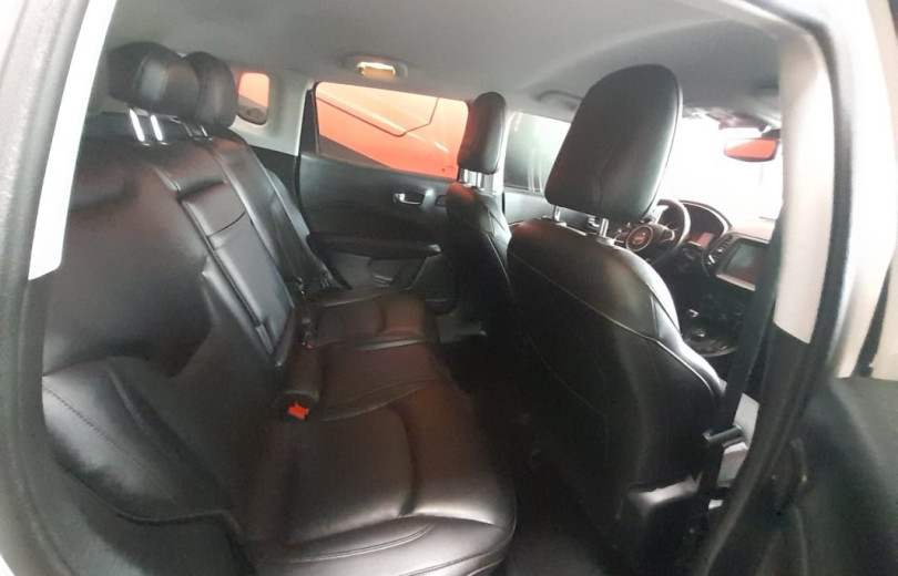 JEEP COMPASS 2018 2.0 16V DIESEL LIMITED 4X4 AUTOMÁTICO - Carango - 117199 - Foto 9 JEEP COMPASS 2018 2.0 16V DIESEL LIMITED 4X4 AUTOMÁTICO - Carango 117199 - Foto 9