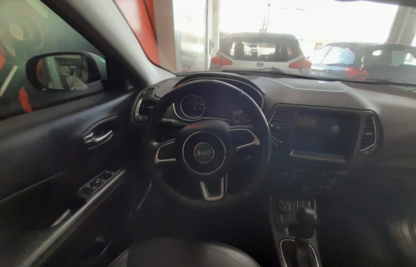 JEEP COMPASS 2018 2.0 16V DIESEL LIMITED 4X4 AUTOMÁTICO - Carango - 117199 - Foto 7 JEEP COMPASS 2018 2.0 16V DIESEL LIMITED 4X4 AUTOMÁTICO - Carango 117199 - Foto 7