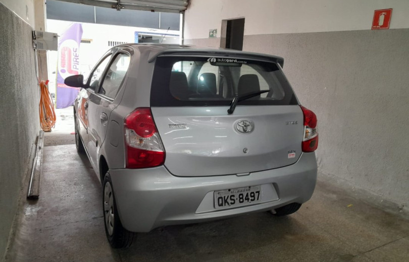 TOYOTA ETIOS 2016 1.3 16V FLEX 4P MANUAL - Carango - 117352 - Foto 3 TOYOTA ETIOS 2016 1.3 16V FLEX 4P MANUAL - Carango 117352 - Foto 3