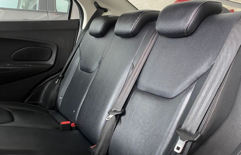 FORD KA 2019 1.5 TI-VCT FLEX TITANIUM SEDAN AUTOMÁTICO - Carango - 118047 - Foto 4 FORD KA 2019 1.5 TI-VCT FLEX TITANIUM SEDAN AUTOMÁTICO - Carango 118047 - Foto 4