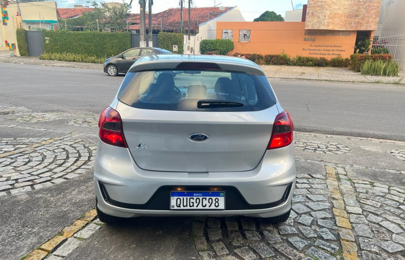 FORD KA 2020 1.0 SE HATCH 4P MANUAL.  - Carango - 118747 - Foto 4 FORD KA 2020 1.0 SE HATCH 4P MANUAL.  - Carango 118747 - Foto 4