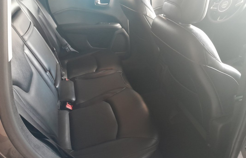 JEEP COMPASS 2018 2.0 16V 4X2 FLEX NIGHT EAGLE AUTOMÁTICO - Carango - 119255 - Foto 10 JEEP COMPASS 2018 2.0 16V 4X2 FLEX NIGHT EAGLE AUTOMÁTICO - Carango 119255 - Foto 10
