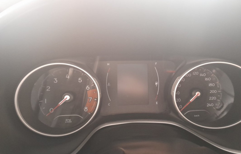 JEEP COMPASS 2018 2.0 16V 4X2 FLEX NIGHT EAGLE AUTOMÁTICO - Carango - 119255 - Foto 8 JEEP COMPASS 2018 2.0 16V 4X2 FLEX NIGHT EAGLE AUTOMÁTICO - Carango 119255 - Foto 8