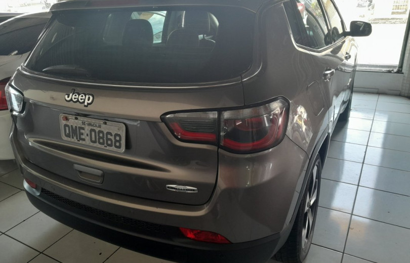 JEEP COMPASS 2018 2.0 16V 4X2 FLEX NIGHT EAGLE AUTOMÁTICO - Carango - 119255 - Foto 4 JEEP COMPASS 2018 2.0 16V 4X2 FLEX NIGHT EAGLE AUTOMÁTICO - Carango 119255 - Foto 4