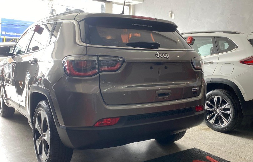 JEEP COMPASS 2018 2.0 16V FLEX LONGITUDE AUTOMÁTICO - Carango - 118740 - Foto 8 JEEP COMPASS 2018 2.0 16V FLEX LONGITUDE AUTOMÁTICO - Carango 118740 - Foto 8