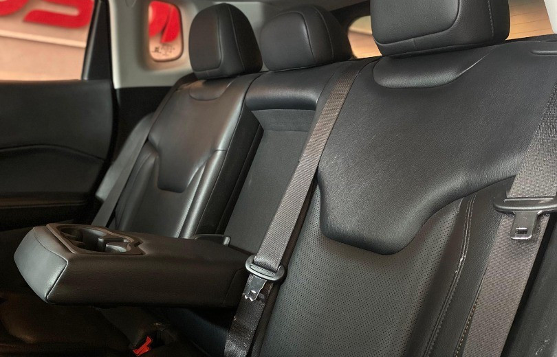 JEEP COMPASS 2018 2.0 16V FLEX LONGITUDE AUTOMÁTICO - Carango - 118740 - Foto 5 JEEP COMPASS 2018 2.0 16V FLEX LONGITUDE AUTOMÁTICO - Carango 118740 - Foto 5
