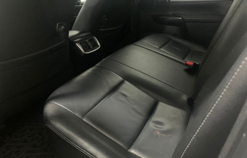 TOYOTA HILUX 2017 2.8 SRX 4X4 CD 16V DIESEL 4P AUTOMÁTICO - Carango - 118942 - Foto 8 TOYOTA HILUX 2017 2.8 SRX 4X4 CD 16V DIESEL 4P AUTOMÁTICO - Carango 118942 - Foto 8