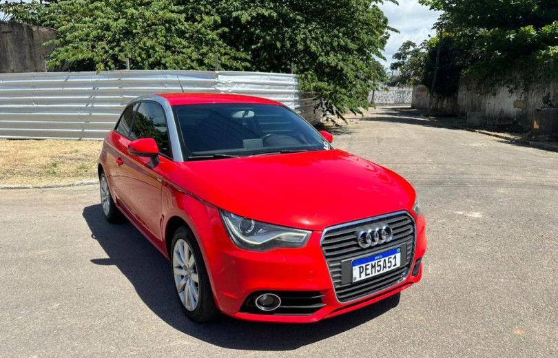 AUDI A1 2012 1.4 TFSI SPORTBACK EDITION S-LINE AUTOMÁTICO - Carango - 119482 - Foto 10 AUDI A1 2012 1.4 TFSI SPORTBACK EDITION S-LINE AUTOMÁTICO - Carango 119482 - Foto 10