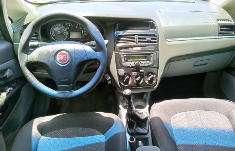 FIAT LINEA 2013 1.8 ABSOLUTE 16V FLEX 4P AUTOMATIZADO - Carango - 120598 - Foto 6 FIAT LINEA 2013 1.8 ABSOLUTE 16V FLEX 4P AUTOMATIZADO - Carango 120598 - Foto 6