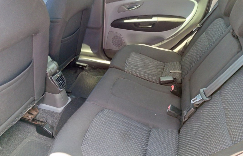 FIAT LINEA 2013 1.8 ABSOLUTE 16V FLEX 4P AUTOMATIZADO - Carango - 120598 - Foto 9 FIAT LINEA 2013 1.8 ABSOLUTE 16V FLEX 4P AUTOMATIZADO - Carango 120598 - Foto 9