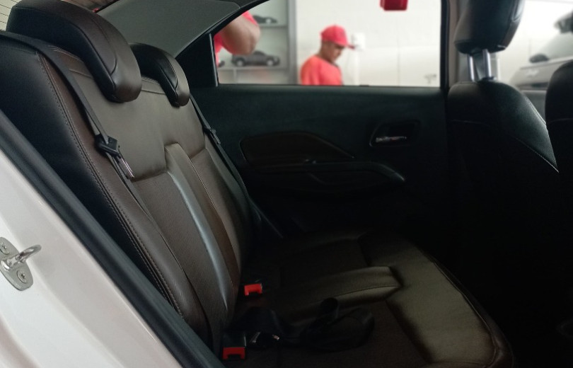 CHEVROLET COBALT 2017 1.8 MPFI LTZ 8V FLEX 4P AUTOMÁTICO - Carango - 120828 - Foto 6 CHEVROLET COBALT 2017 1.8 MPFI LTZ 8V FLEX 4P AUTOMÁTICO - Carango 120828 - Foto 6