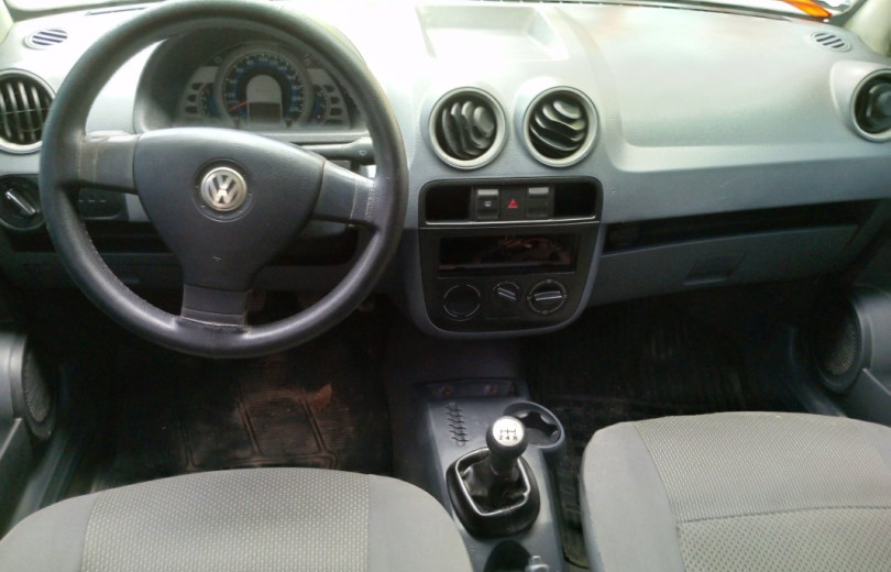 VOLKSWAGEN PARATI 2009 1.0 MI 16V GASOLINA 2P MANUAL - Carango - 121020 - Foto 6 VOLKSWAGEN PARATI 2009 1.0 MI 16V GASOLINA 2P MANUAL - Carango 121020 - Foto 6