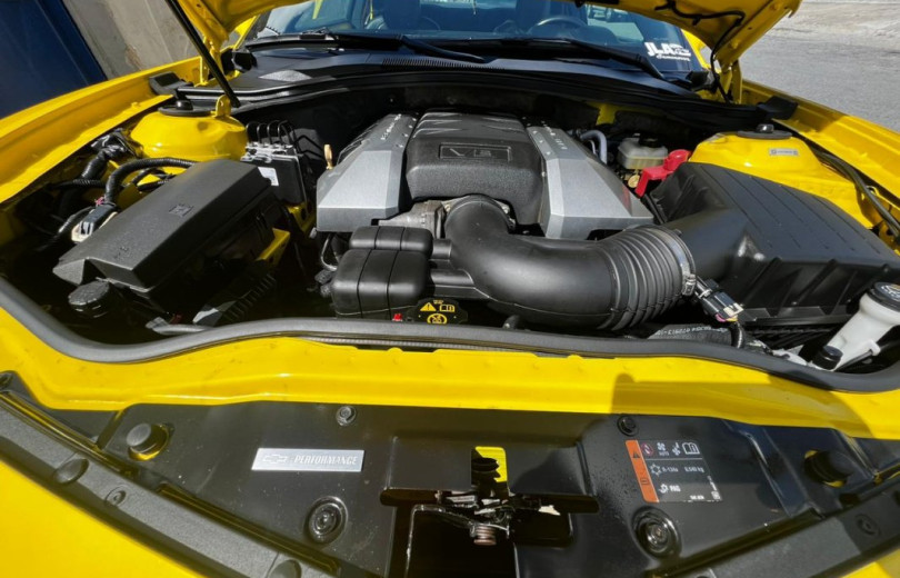 CHEVROLET CAMARO 2014 6.2 2SS COUPE V8 GASOLINA 2P AUTOMATICO - Carango - 122003 - Foto 10 CHEVROLET CAMARO 2014 6.2 2SS COUPE V8 GASOLINA 2P AUTOMATICO - Carango 122003 - Foto 10