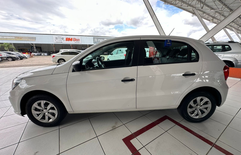 VOLKSWAGEN GOL 2022 1.0 12V MPI TOTALFLEX 4P MANUAL - Carango - 121524 - Foto 4 VOLKSWAGEN GOL 2022 1.0 12V MPI TOTALFLEX 4P MANUAL - Carango 121524 - Foto 4