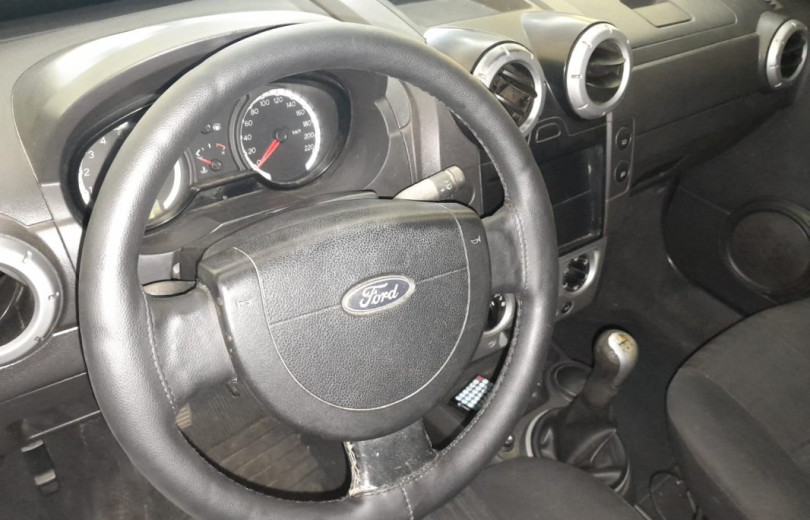 FORD ECOSPORT 2009 1.6 XLT 8V FLEX 4P MANUAL - Carango - 122036 - Foto 9 FORD ECOSPORT 2009 1.6 XLT 8V FLEX 4P MANUAL - Carango 122036 - Foto 9