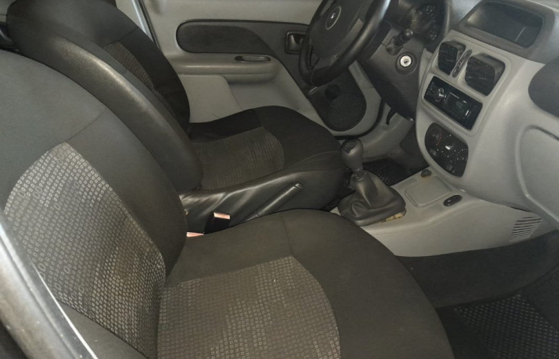 RENAULT CLIO 2012 1.0 16V HI-FLEX 4P MANUAL - Carango - 122043 - Foto 8 RENAULT CLIO 2012 1.0 16V HI-FLEX 4P MANUAL - Carango 122043 - Foto 8