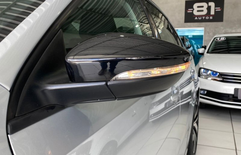 VOLKSWAGEN JETTA 2016  1.4 TSI Comfortline GASOLINA  AUT. - Carango - 122113 - Foto 7 VOLKSWAGEN JETTA 2016  1.4 TSI Comfortline GASOLINA  AUT. - Carango 122113 - Foto 7