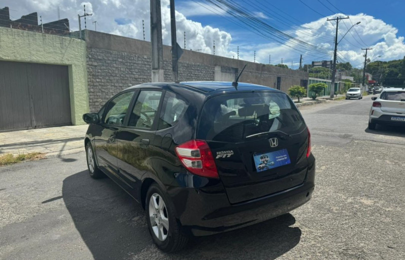HONDA FIT 2011 1.4 DX 16V FLEX 4P MANUAL - Carango - 122741 - Foto 3 HONDA FIT 2011 1.4 DX 16V FLEX 4P MANUAL - Carango 122741 - Foto 3