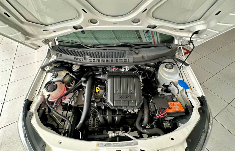 VOLKSWAGEN GOL 2020 1.0 12V MPI TOTALFLEX 4P MANUAL - Carango - 122718 - Foto 9 VOLKSWAGEN GOL 2020 1.0 12V MPI TOTALFLEX 4P MANUAL - Carango 122718 - Foto 9