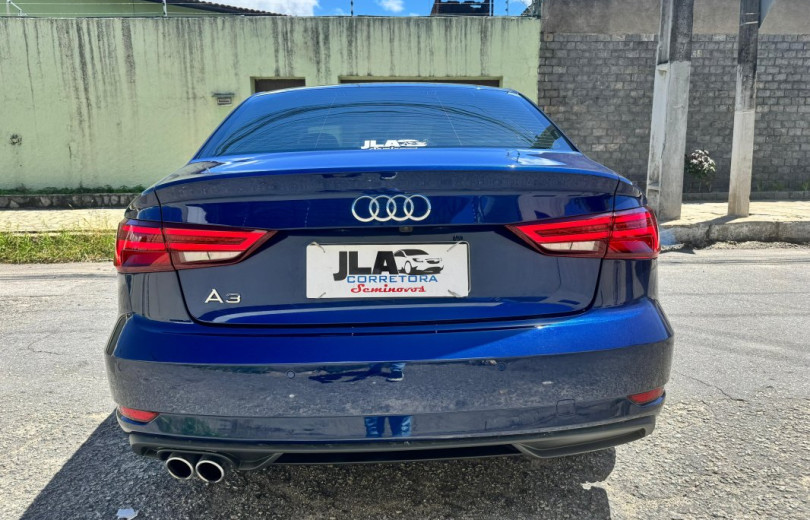 AUDI A3 2021 1.4 TFSI FLEX SEDAN PRESTIGE PLUS TIPTRONIC - Carango - 123512 - Foto 4 AUDI A3 2021 1.4 TFSI FLEX SEDAN PRESTIGE PLUS TIPTRONIC - Carango 123512 - Foto 4