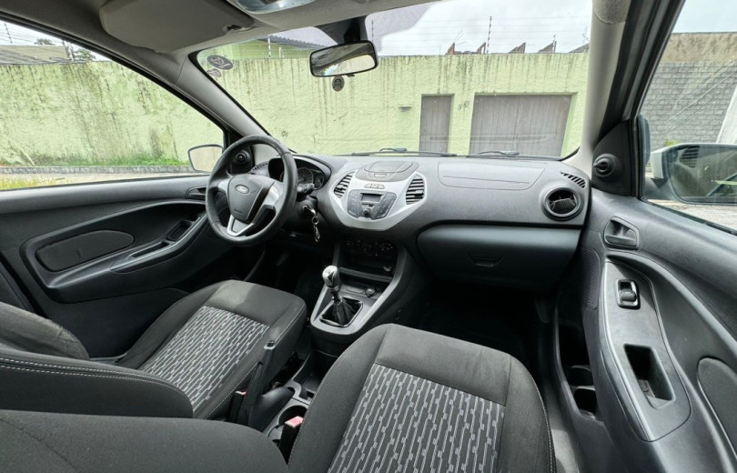 FORD KA 2016 1.0 SE 12V FLEX 4P MANUAL - Carango - 123068 - Foto 6 FORD KA 2016 1.0 SE 12V FLEX 4P MANUAL - Carango 123068 - Foto 6