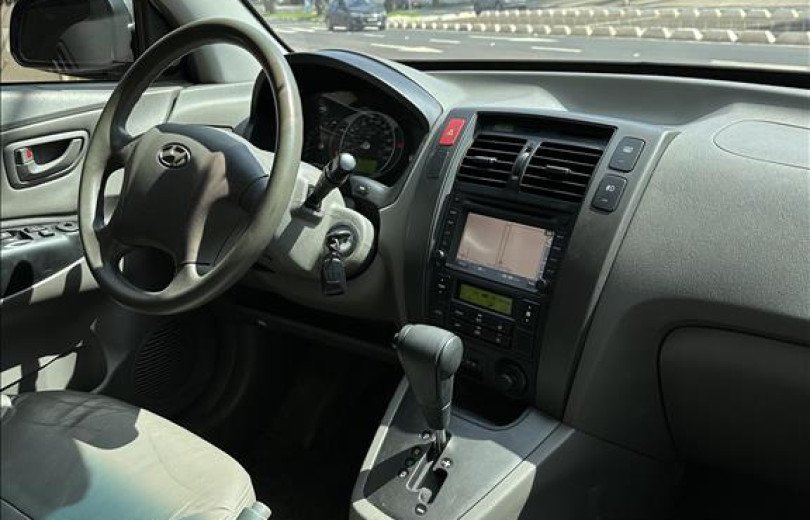 HYUNDAI TUCSON 2015 2.0 MPFI GLS 16V 143CV 2WD FLEX 4P AUTOMÁTICO - Carango 120297 - Foto 8