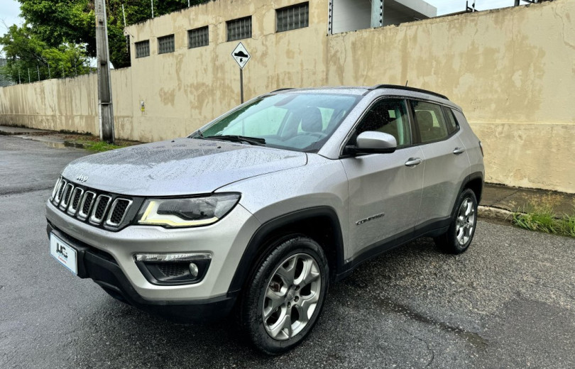 JEEP COMPASS 2019 2.0 16V DIESEL LONGITUDE 4X4 AUTOMÁTICO - Carango - 123409 - Foto 1 JEEP COMPASS 2019 2.0 16V DIESEL LONGITUDE 4X4 AUTOMÁTICO - Carango 123409 - Foto 1